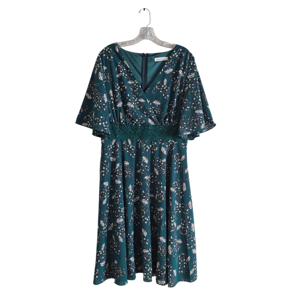 Bbonlinedress Midi Dress XL Floral Feminine Cottage dark Floral Wedding